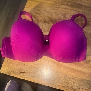 Deesse Lingerie Fuchsia Bra
